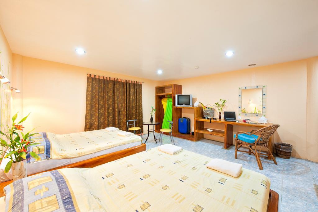 Victory Divers Beach Resort Balabag  Exterior photo