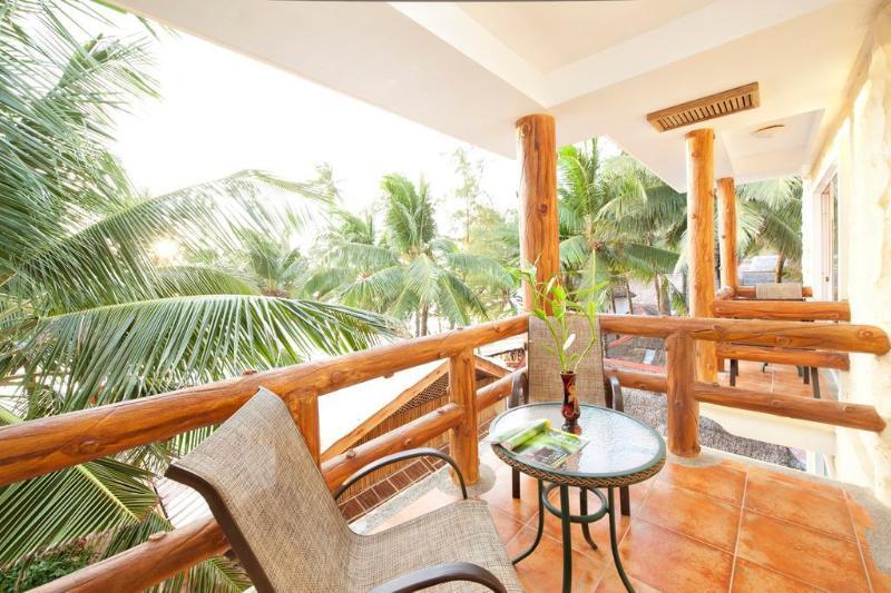 Victory Divers Beach Resort Balabag  Exterior photo