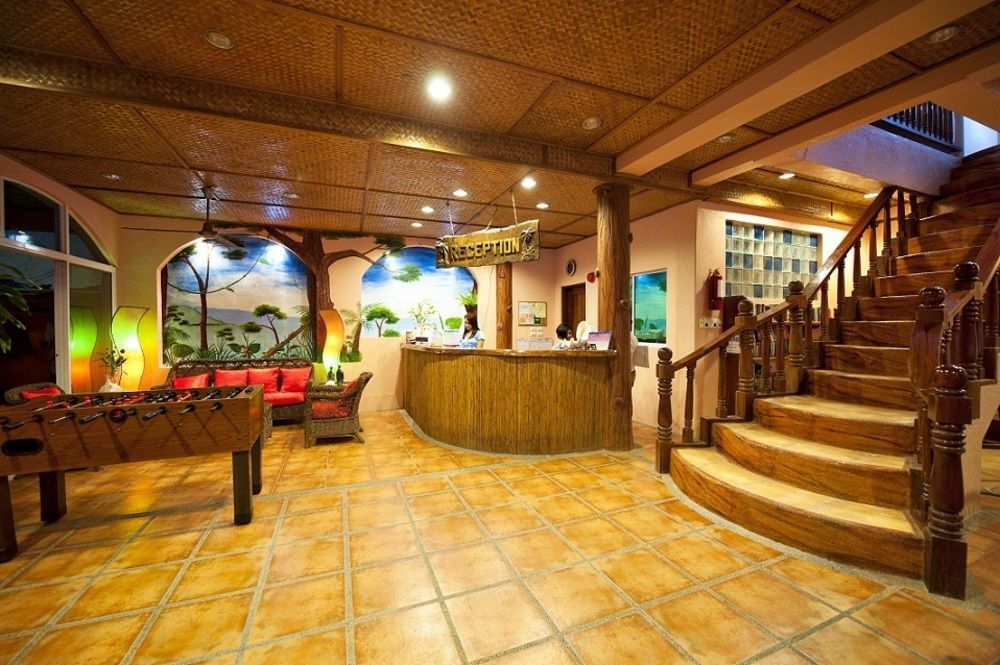 Victory Divers Beach Resort Balabag  Exterior photo